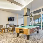 Pestana Blue 5*