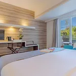 Pestana Blue アルヴォル