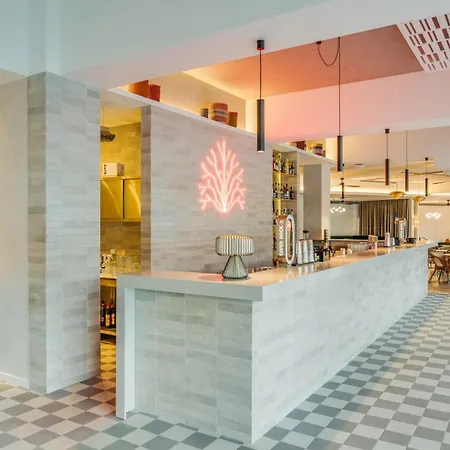 Pestana Blue Алвор