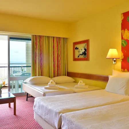 Hotel Pestana Blue