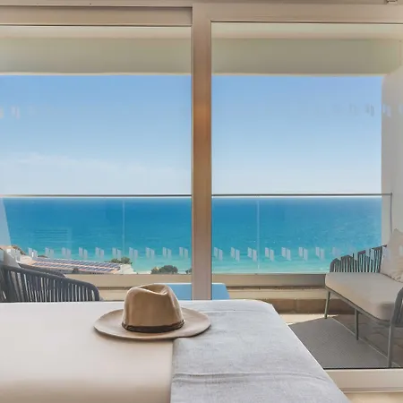 Pestana Blue