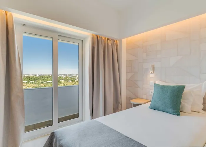 Hotel Pestana Blue 5*